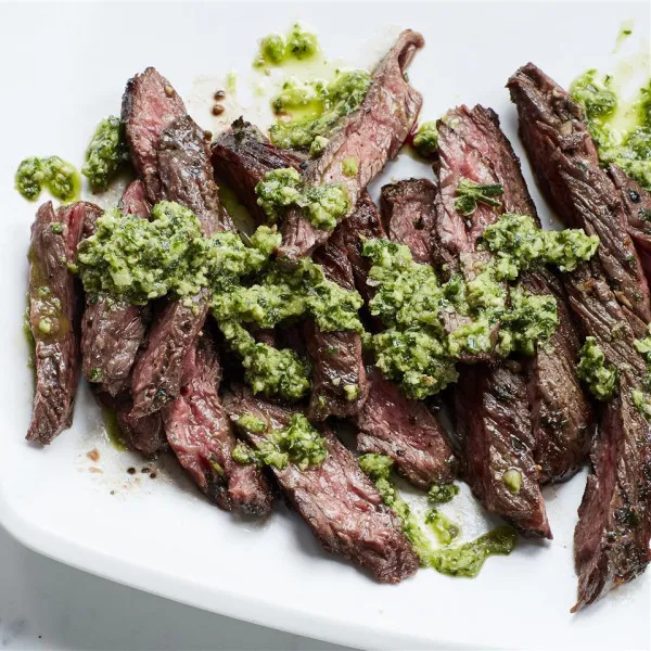 Toscaanse Flanksteak met Groene Saus