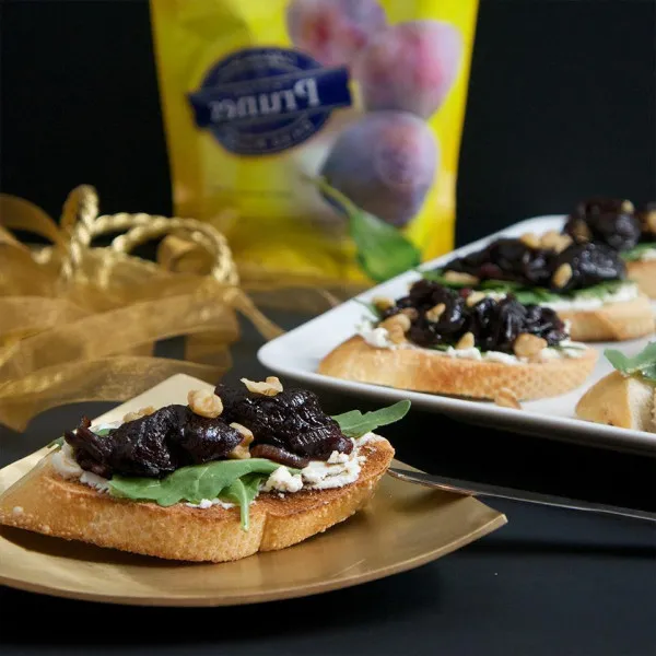 Bruschetta Met Geitenkaas En Balsamico Pruimen