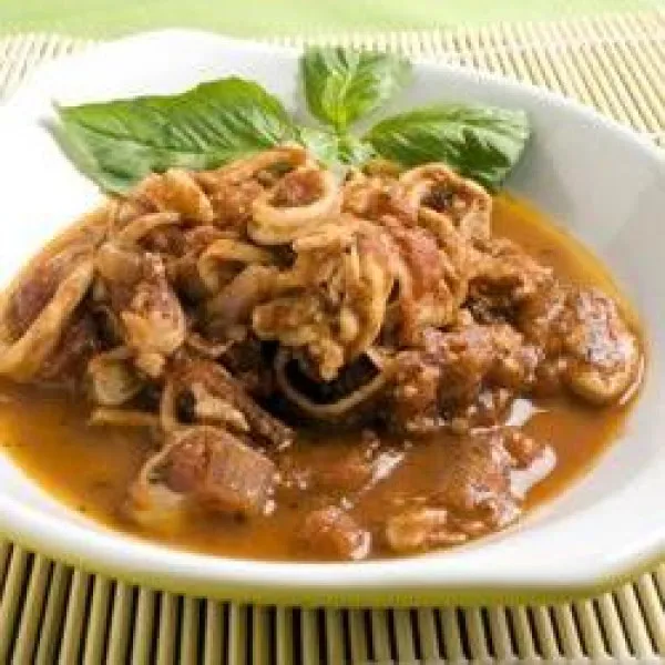 Inktvis In Tomatensaus En Rode Wijn