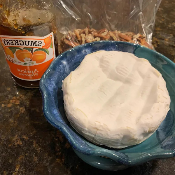 Camembert Met Abrikozen En Pecannoten
