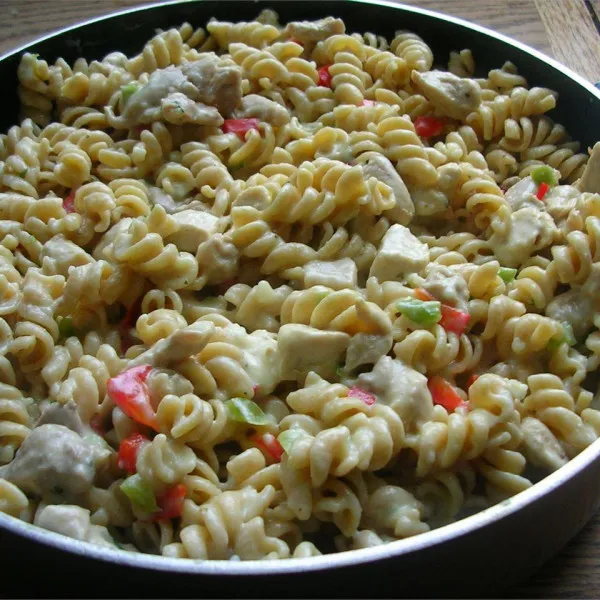 Kip Rotini Stoofpot