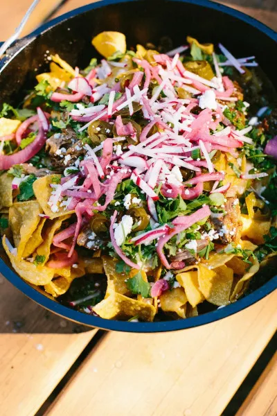 Chilaquiles Met Gescheurd Varkensvlees