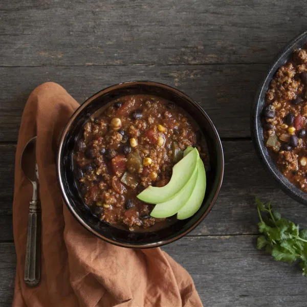 Chili De Bisonte Met Ghost Pepper En Quinoa