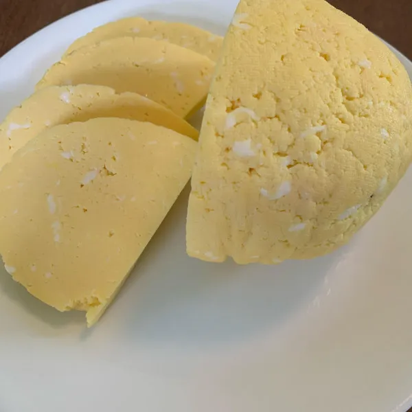 Cirak (ei- en kaasrol)