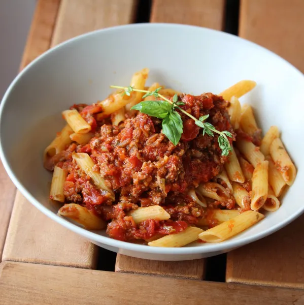 Cubanelle en Bolognese van Rundvlees