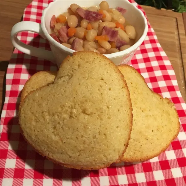 Heerlijke Zuidelijke Maïsbrood