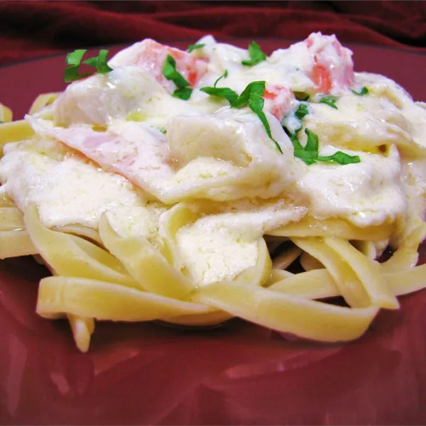 Fettuccini Alfredo