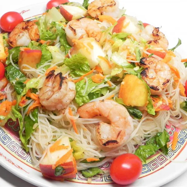 Gegrilde Garnalen Salade met Rijstnoedels