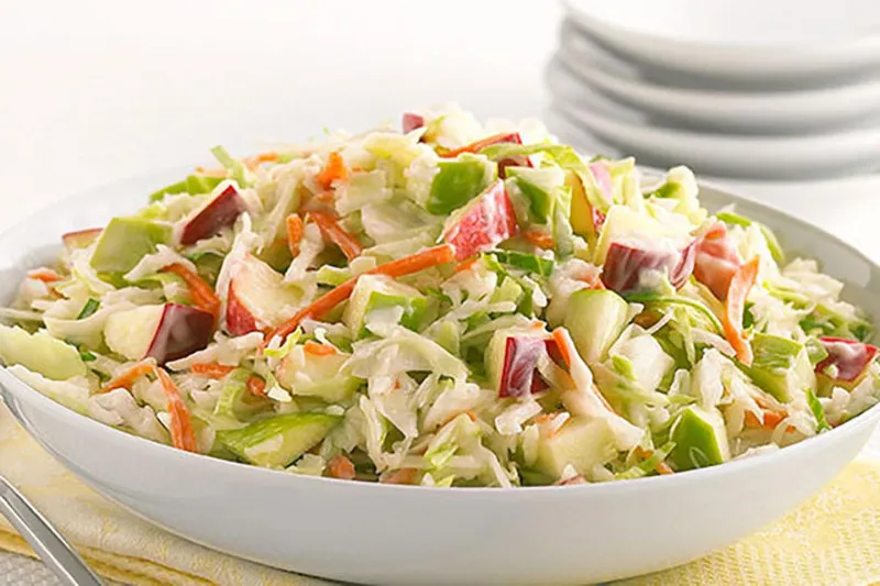 Zoete en Pittige Appel Kool Salade