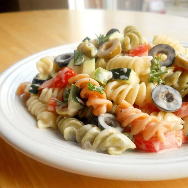 Italiaanse Pasta Salade Met Confetti