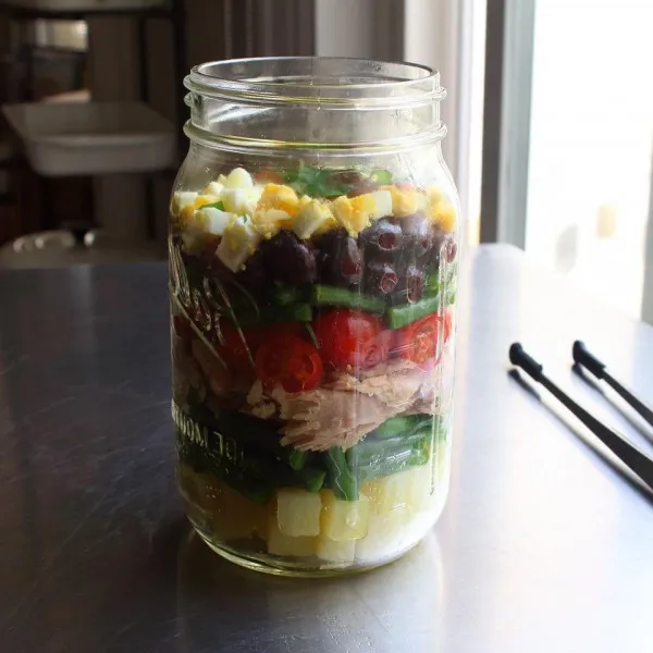 Gelaagde Nicoise Salade "NorCal"