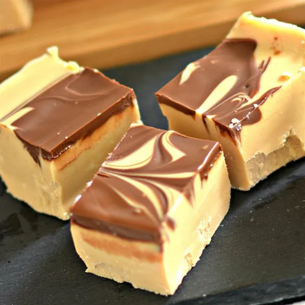 Chocolade Fudge Met Pindakaas En Magnetron