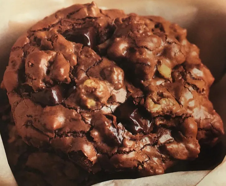 Chocoladekoekje uit een Kom Chocolade