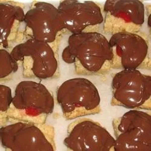 Kersenkoekjes met chocoladebedekking