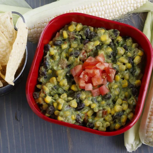 Zwarte Bonen en Maïs Guacamole