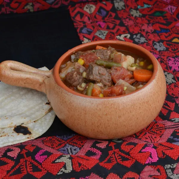 Mexicaanse Stoofpot Met Rundvlees En Groenten