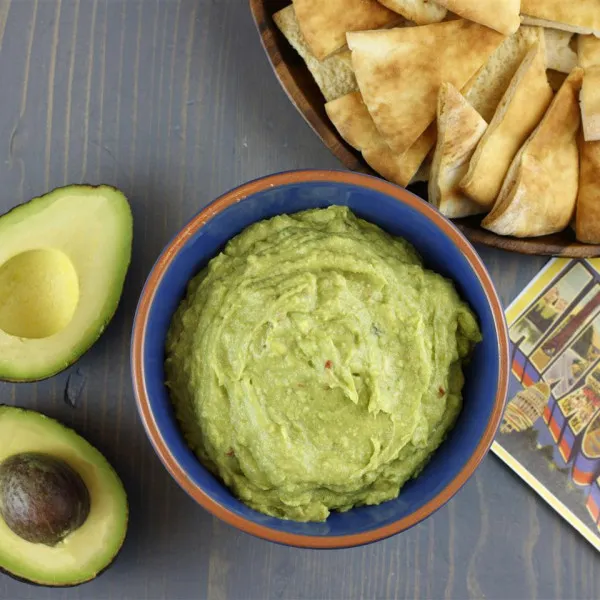 California Guacamole Hummus