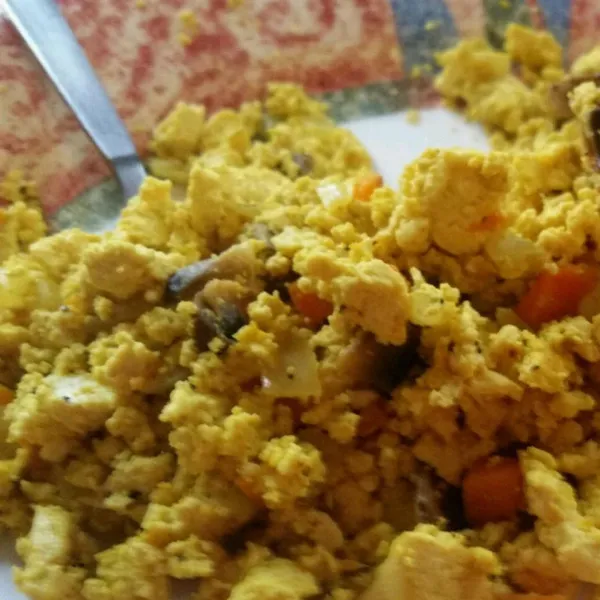 Incredible Tofu Scramble
