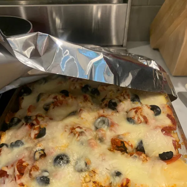 Pizza Lasagne Met Ravioli Gemakkelijk