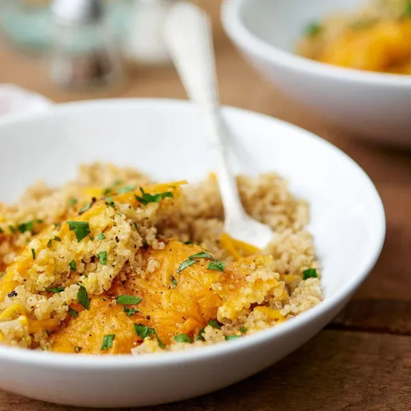 Eenvoudige macaroni met kaas en quinoa