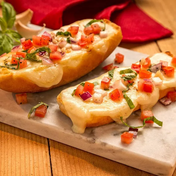 Gemakkelijke Knoflookbrood Met Ball Park® Broodjes