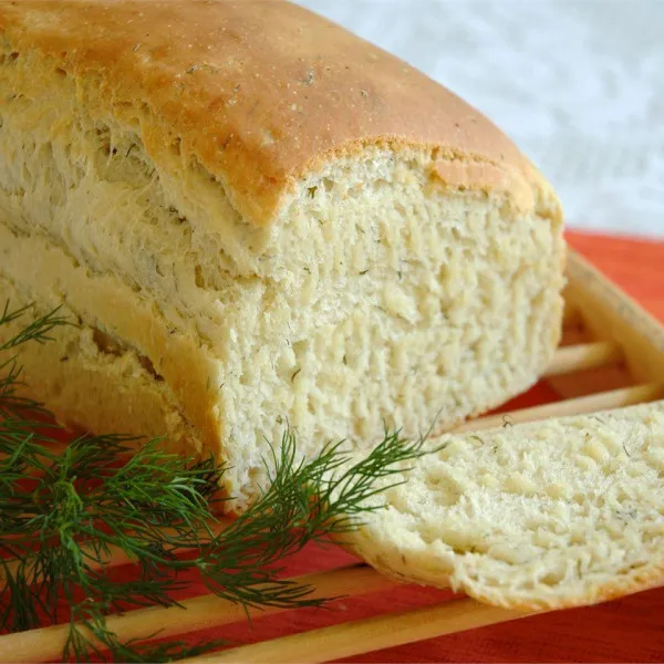 Zelfgemaakte Dillebrood