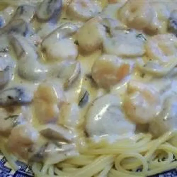 Pasta Alfredo Met Garnalen