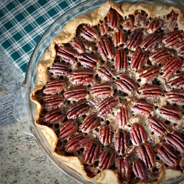 Pecanentaart met Bourbon en Chocolade