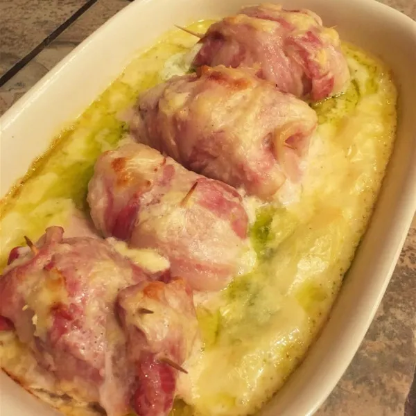 Pesto Kip Omwikkeld Met Spek
