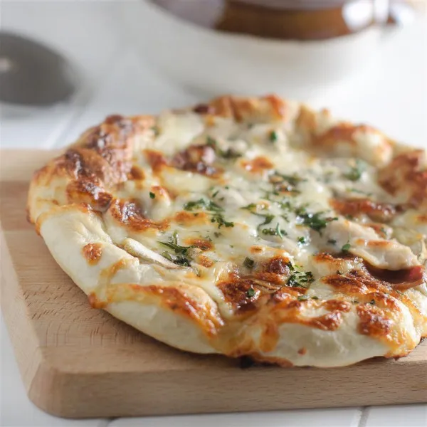 Gegrilde Kip Alfredo Flatbread Pizzas