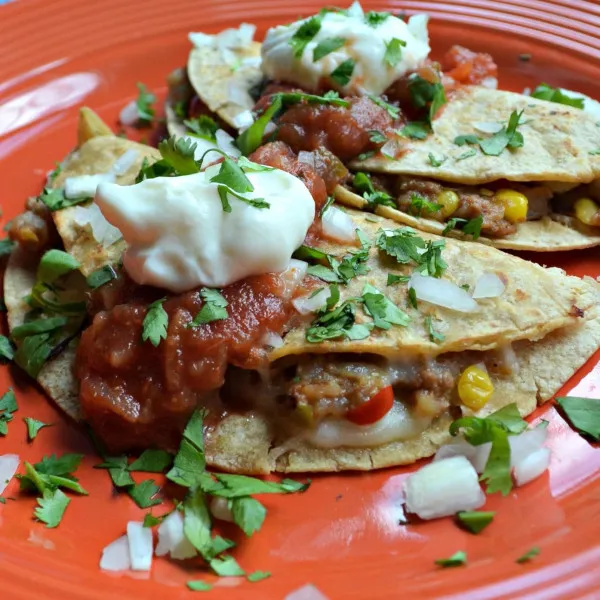 Gefrituurde Quesadillas van de Straatmarkt
