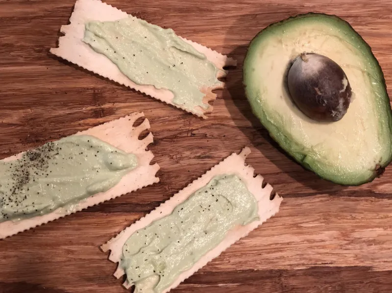 Vegan Roomkaas om te Smeren met Knoflook en Avocado