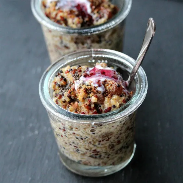 Quinoa Warm Met Rozijnen En Kaneel