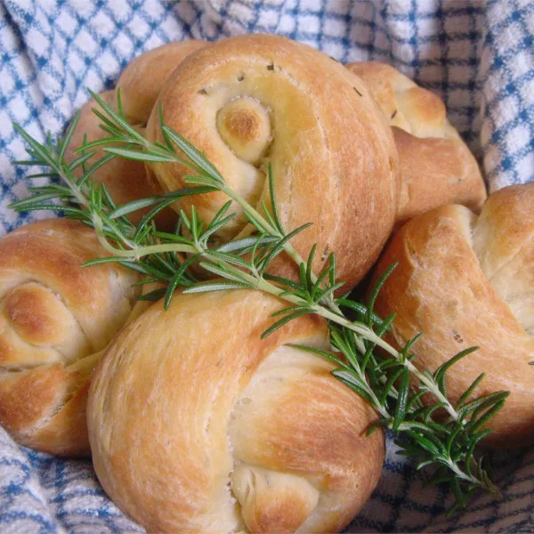 Aardappel- en Rozemarijnrolletjes