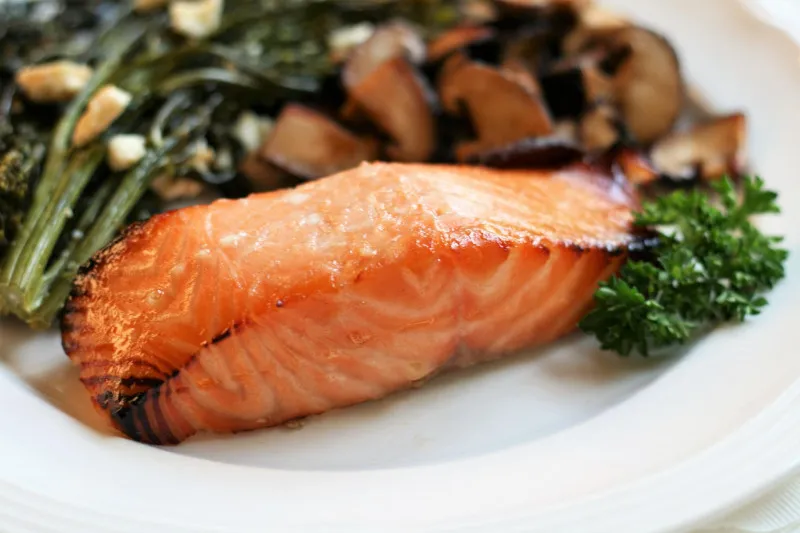 Zalm Uit De Oven Met Honing En Miso Voor Één