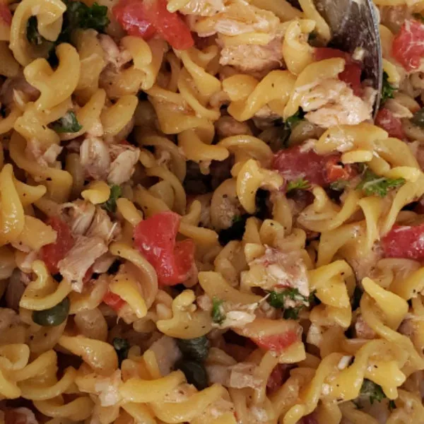 Tonijn En Rode Paprika Salsa