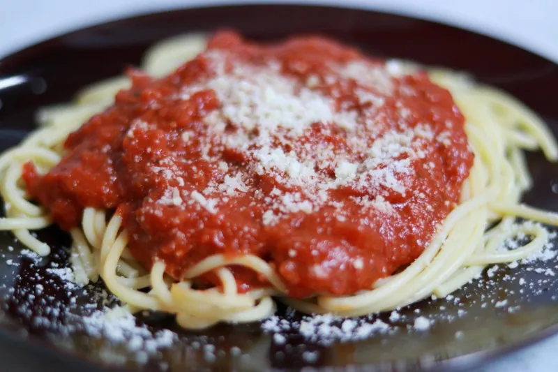 Pepe Vandel Spaghetti Salsa