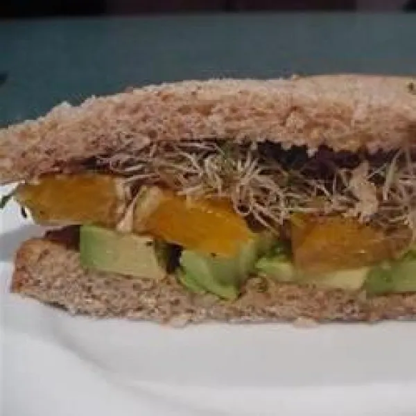 Avocado En Sinaasappel Sandwich