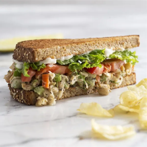 Kikkererwten 'Tonijn' Sandwiches