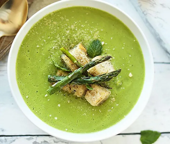 Romige Asperge- en Erwtensoep