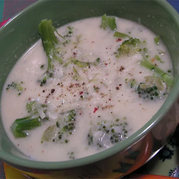 Broccoli en kaassoep III