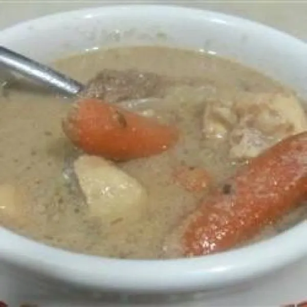 Hertenbouillon met Champignon- en Selderijroom