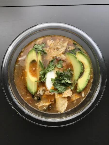 Instant Pot® Kippensoep met Tortilla