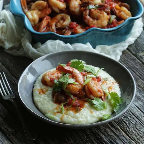 Sriracha Tomaat Garnalen en Semolina