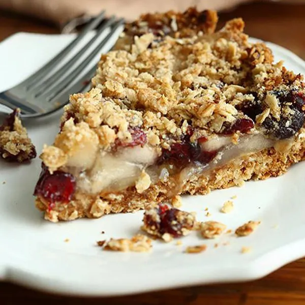 Eenvoudige Appel- en Bessencrumbletaart